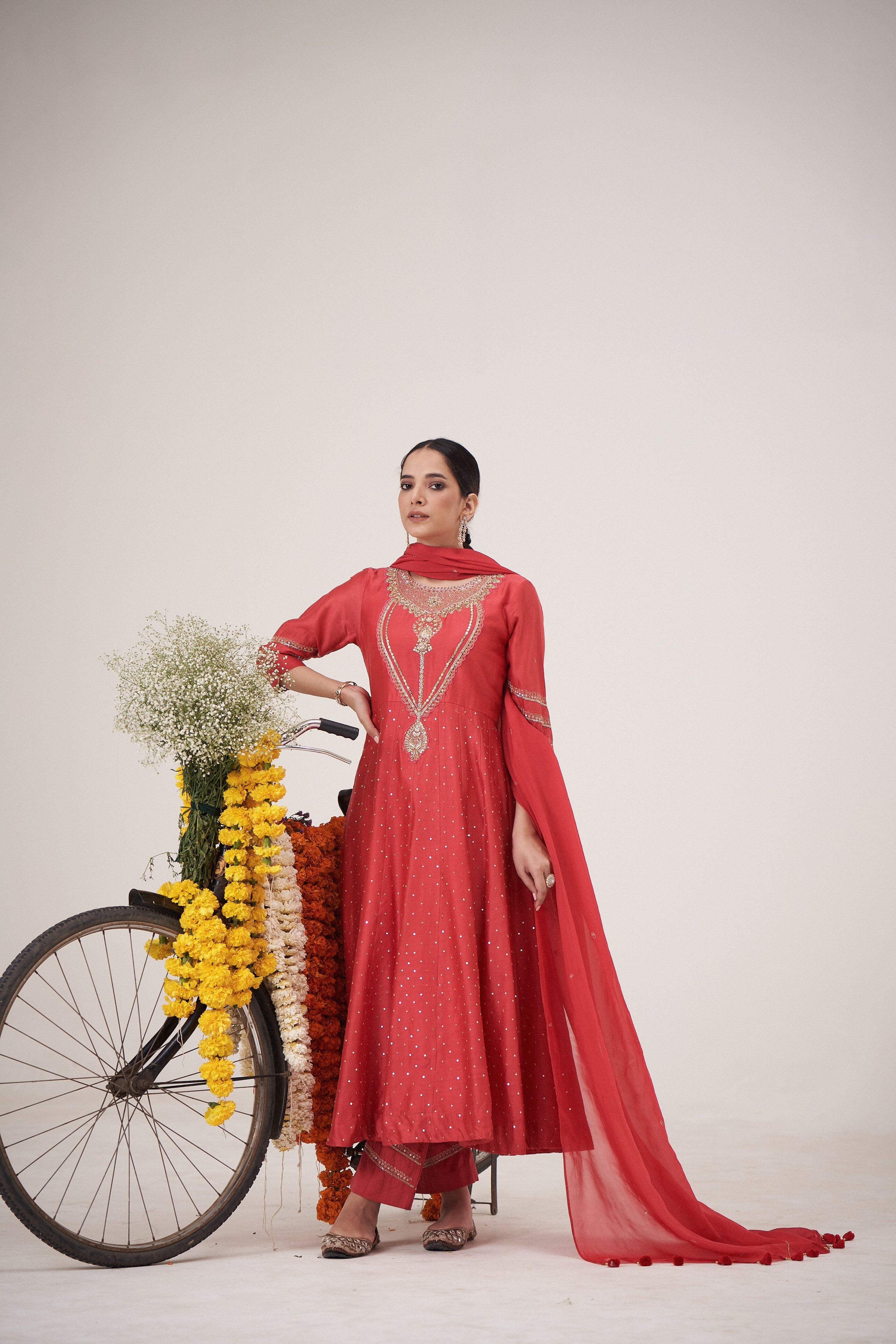 Kesariya Laal Anarkali