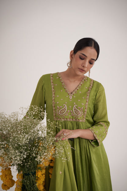 Aneri Kurta Pant Set