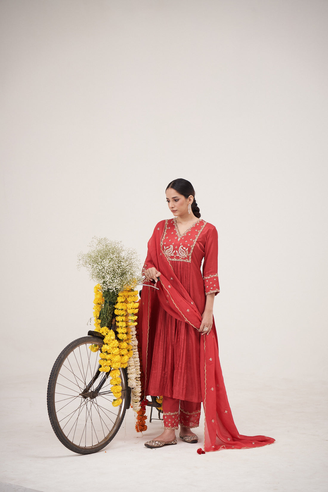 Aneri Kesariya Kurta Pant Set