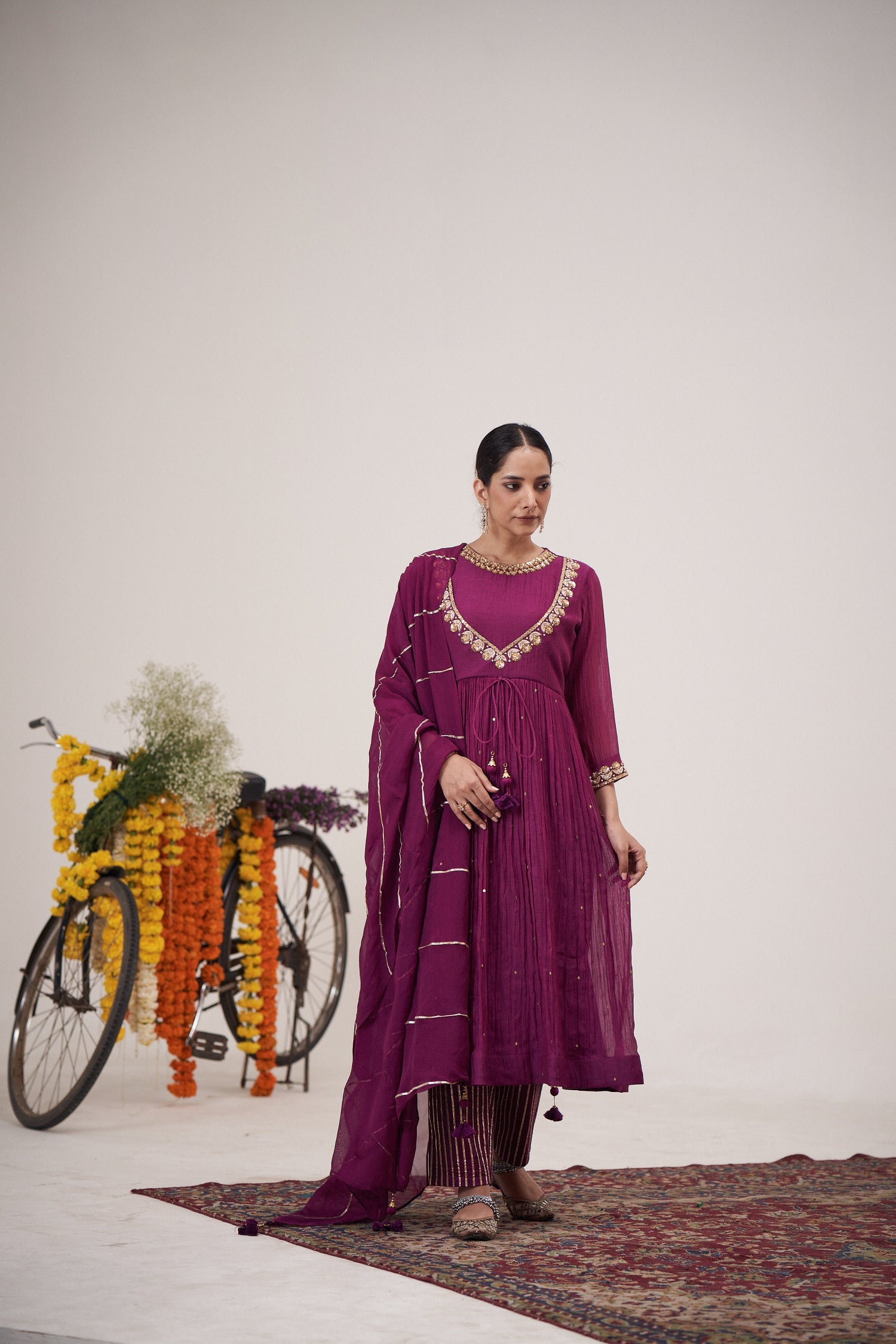 Hawai Jamli Anarkali