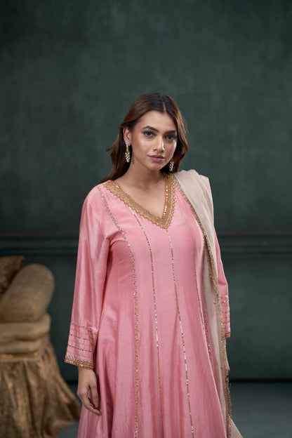 Halka Anarkali