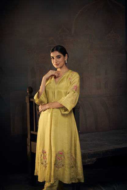 Baag Pleat Kurta Set