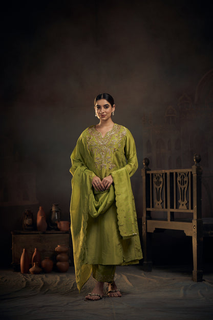 Nawabi Tisuue Kurta Set