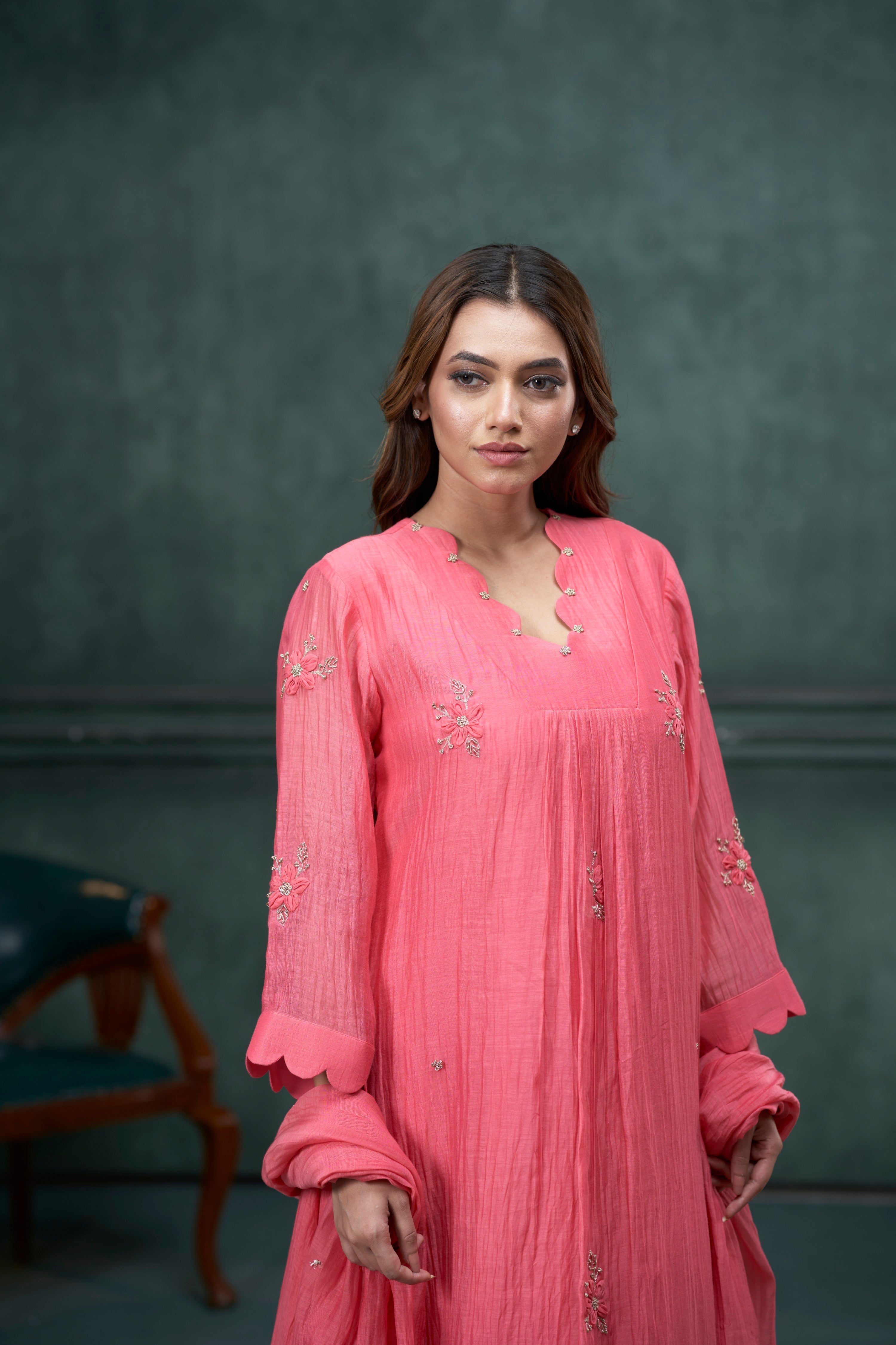 Gajari Kurta