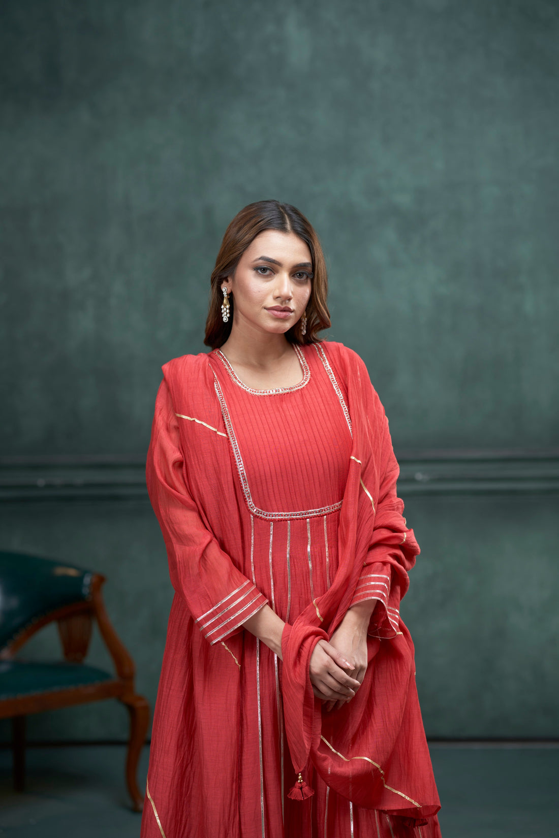 Laal Kurta