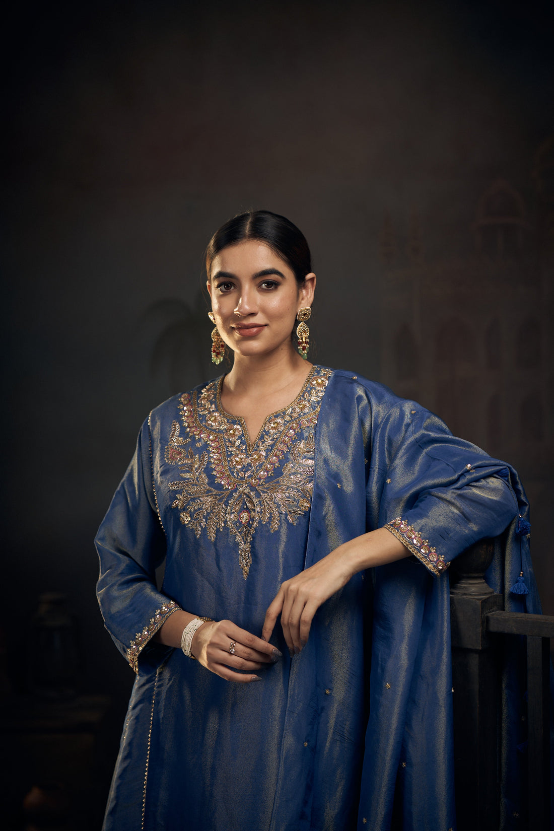 Nawabi Tisuue Kurta Set