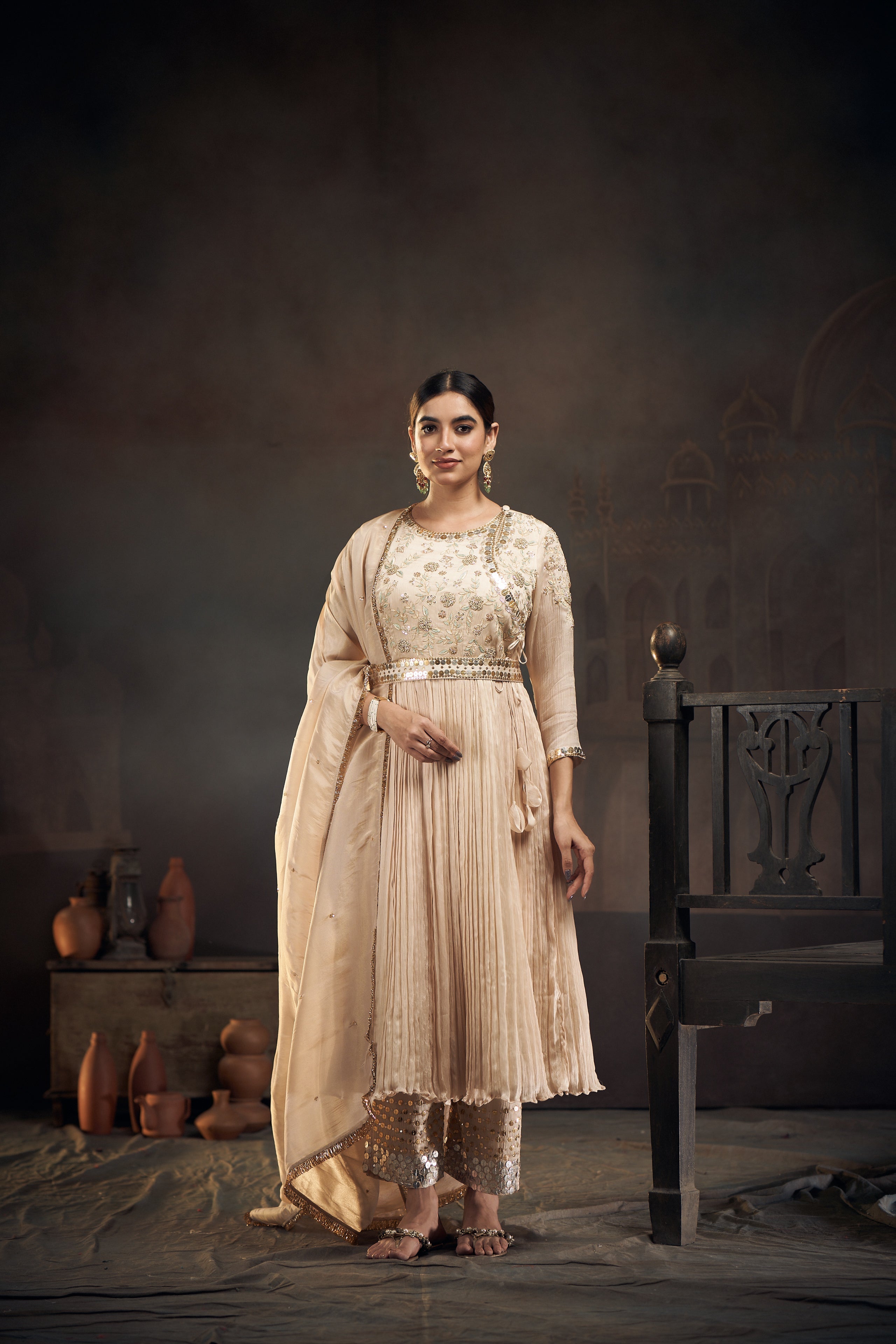 Suneri Anarkali Set