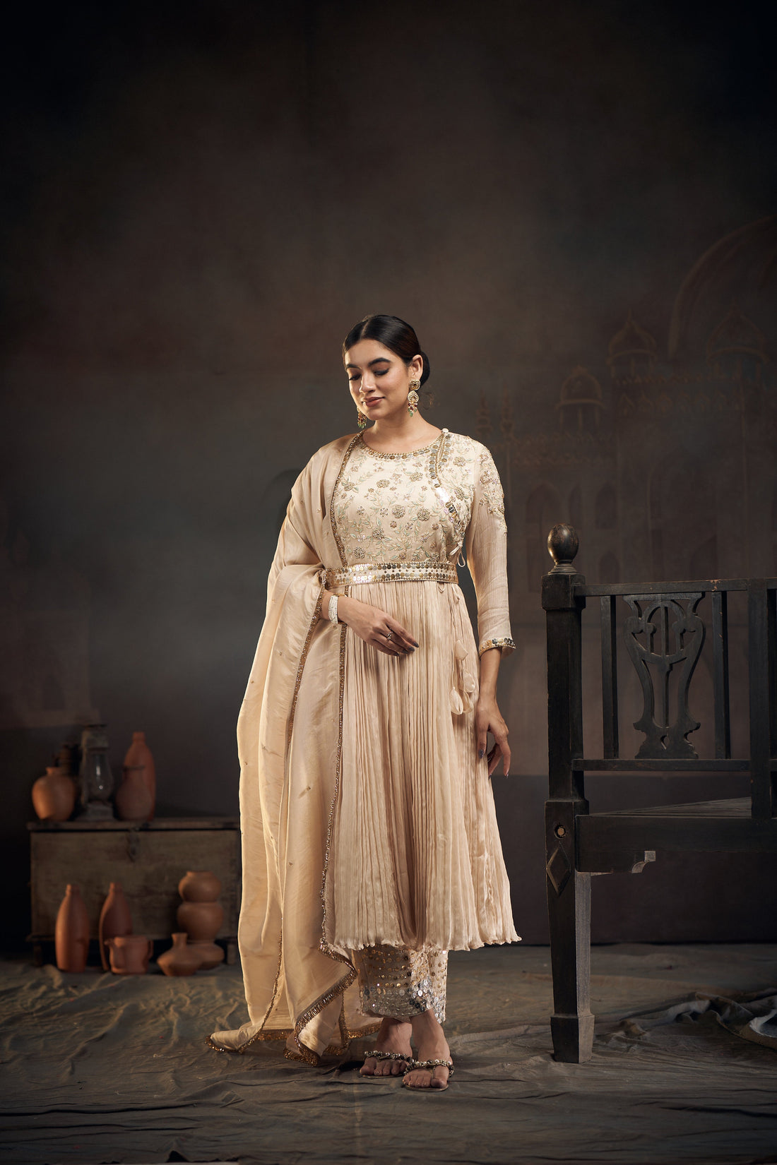 Suneri Anarkali Set