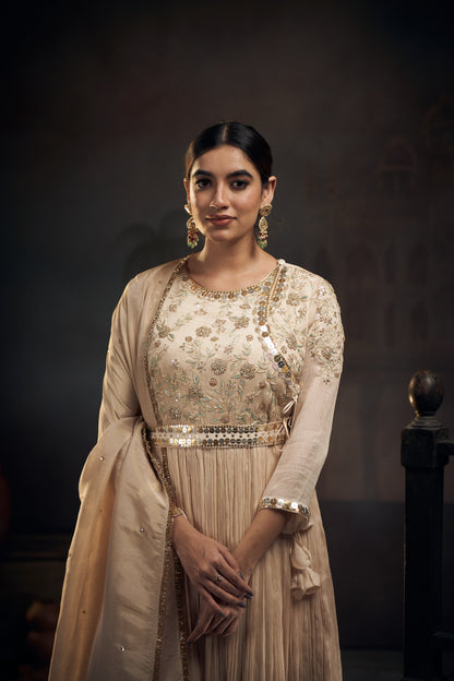 Suneri Anarkali Set