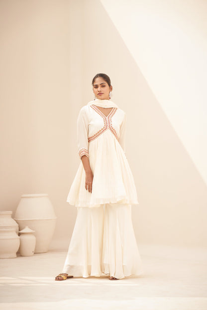 Shaila Peplum set