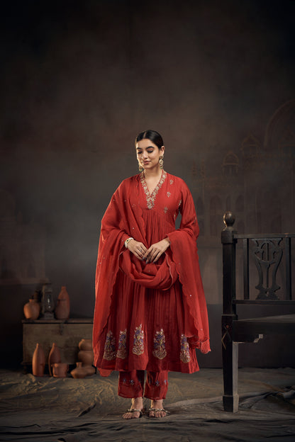 Raatri Marodi Kurta set